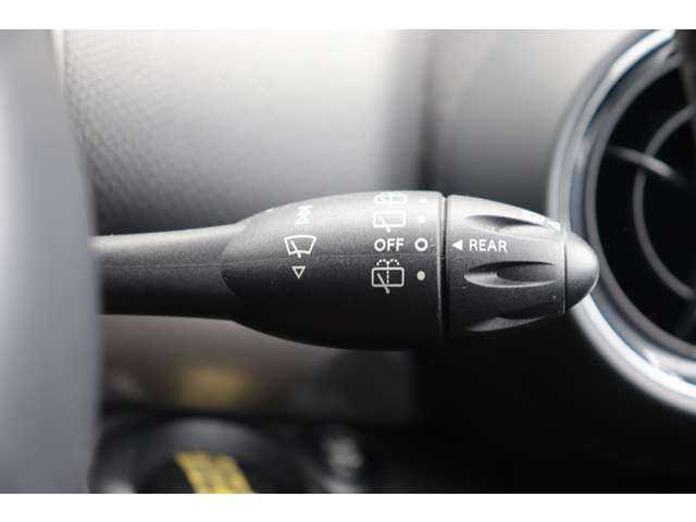 ＭＩＮＩ ミニ クロスオーバー クーパー D 大分県 2015(平27)年 8.3万km ライトホワイト 保証書/取扱説明書/スペアキー1本/社外ナビ/ワンセグテレビ/DVD再生機能有/Bluetooth/AUX/バックカメラ/電動格納ミラー/ユニオンジャックミラーカバー/フロント/リアフォグランプ/オートライト/全席シートカバー