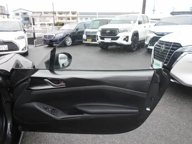 マツダ ロードスター ＲＦ S 福岡県 2021(令3)年 4.6万km マシーングレープレミアムM 　ロードスターRF・S　/車検R8年4月26日/ワンオーナー/新車時保証書・取扱説明書/リトラクタブルハードトップ/純正マツダコネクト・フルセグTV/bluetooth/メーカーOP CD/DVDプレーヤー/スマートキー×2・プッシュスタート/ステアリングスイッチ/クルーズコントロール/ドライブセレクション/オートLEDヘッドライト/オートワイパー/D・N席シートヒーター/ブラインドスポットモニター/リヤコーナーセンサー/純正アルミホイール17