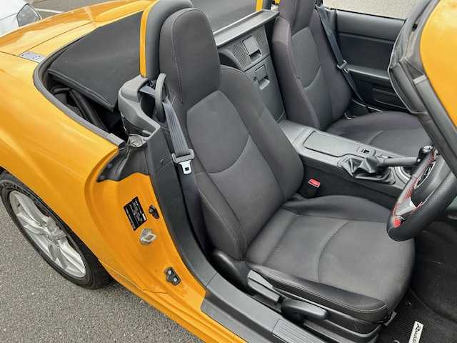 マツダ ロードスター S 三重県 2009(平21)年 11.6万km サンフラワーイエロー ワンオーナー/５速MT/純正オーディオ（BOSE）/・CD/・AM/FM/・AUX/純正１６インチアルミホイール/ETC/純正フロアマット/保証書/取扱説明書/スペアキー１本付属