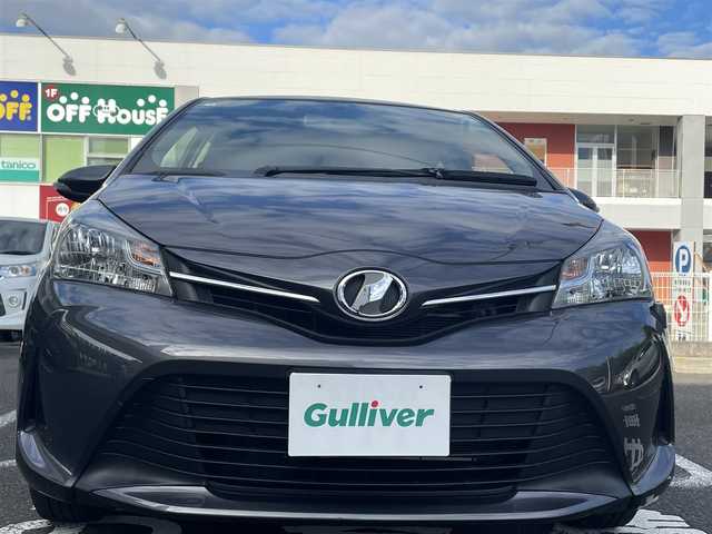 トヨタ ヴィッツ U 長崎県 2014(平26)年 5.2万km グレーメタリック 純正マルチナビ（AM/FM/ワンセグTV)/ブルートゥース/ステアリングスイッチ/フロアマット/オートライト/ドアバイザー/バックカメラ/D席シートヒーター/アイドリングストップ/ライトレベライザー