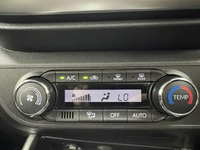 トヨタ ライズ Z 千葉県 2022(令4)年 1.6万km ブラックマイカメタリック ・純正9インチナビ/・Bluetooth/・全方位カメラ/・フルセグTV/・トヨタセーフティセンス/・衝突被害軽減システム/・レーンキープアシスト/・コーナーセンサー/・クルーズコントロール/・ブラインドスポットモニター/・オートライト/・オートマチックハイビーム/・LEDヘッドライト/・LEDフォグランプ/・シートヒーター/・ドライブレコーダー/・ETC2.0/・純正AW/・プッシュスタート/・スマートキー/・スペアキー