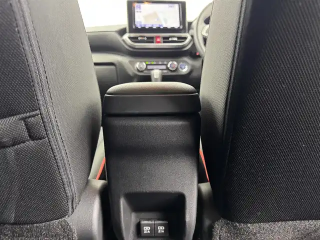 トヨタ ライズ Z 千葉県 2022(令4)年 1.6万km ブラックマイカメタリック ・純正9インチナビ/・Bluetooth/・全方位カメラ/・フルセグTV/・トヨタセーフティセンス/・衝突被害軽減システム/・レーンキープアシスト/・コーナーセンサー/・クルーズコントロール/・ブラインドスポットモニター/・オートライト/・オートマチックハイビーム/・LEDヘッドライト/・LEDフォグランプ/・シートヒーター/・ドライブレコーダー/・ETC2.0/・純正AW/・プッシュスタート/・スマートキー/・スペアキー