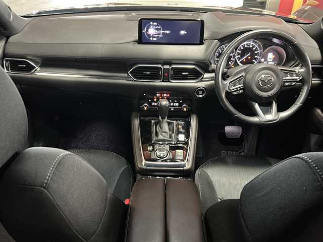 マツダ ＣＸ－８ 25S プロアクティブ 静岡県 2021(令3)年 2.9万km マシーングレープレミアムM 純正ナビ/・FM/・AM/・Bluetooth/・USB/・スマートフォン連携/・CD/DVD/・メモリーオーディオ/・フルセグTV/主要装備/・全席ＵＳＢ充電/・ワイヤレス充電/・１列目＋２列目シートヒーター/・後席オートエアコン/・フリップダウンモニター/・ハンドルヒーター/・パワーバックドア/・前後ドライブレコーダー/・ヘッドアップディスプレイ/・パーキングセンサー/・３６０°ビューモニター/・レーンキープアシスト/・SBS/SCBS/・ブラインドスポットモニタリング/・電動パーキング