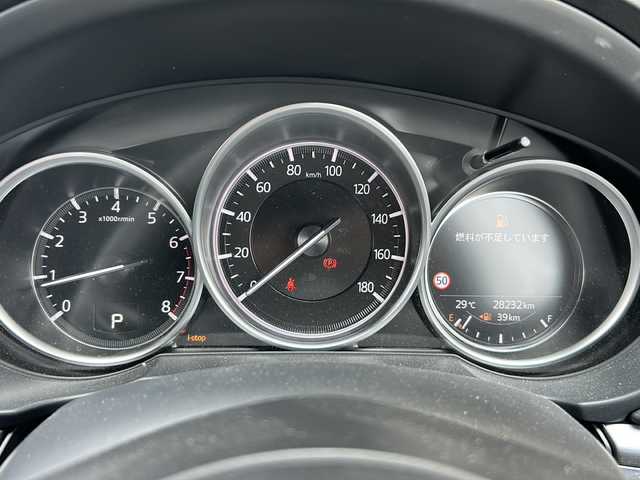 マツダ ＣＸ－８ 25S プロアクティブ 静岡県 2021(令3)年 2.9万km マシーングレープレミアムM 純正ナビ/・FM/・AM/・Bluetooth/・USB/・スマートフォン連携/・CD/DVD/・メモリーオーディオ/・フルセグTV/主要装備/・全席ＵＳＢ充電/・ワイヤレス充電/・１列目＋２列目シートヒーター/・後席オートエアコン/・フリップダウンモニター/・ハンドルヒーター/・パワーバックドア/・前後ドライブレコーダー/・ヘッドアップディスプレイ/・パーキングセンサー/・３６０°ビューモニター/・レーンキープアシスト/・SBS/SCBS/・ブラインドスポットモニタリング/・電動パーキング