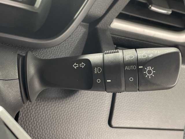 トヨタ ルーミー カスタムG－T 神奈川県 2021(令3)年 1万km パールホワイトⅢ 純正9インチSDナビ【NSZT-Y68T】/Bluetooth・CD・DVD・SD・フルセグTV/パノラミックビューモニター/スマートアシスト/アダプティブクルーズコントロール/両側パワースライドドア/スペアキー1本/シートヒーター/前後ドライブレコーダー/コーナーセンサー/ビルトインETC/純正フロアマット/純正15インチアルミホイール/LEDヘッドライト/オートマチックハイビーム/衝突回避支援ブレーキ機能/衝突警報機能/ふらつき警報/車線逸脱警報機能/サイドビューランプ/ブレーキ制御付誤発進抑制機能/路側逸脱警報/標識認識機能/アダプティブドライビングビーム