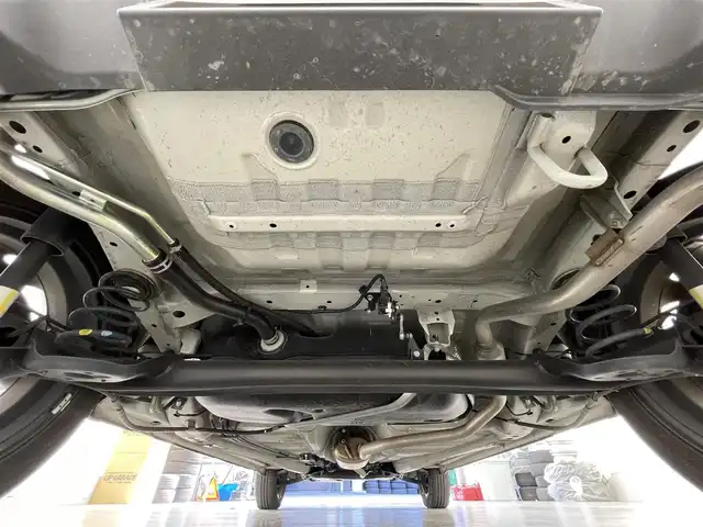 スズキ ハスラー HYBRID X 滋賀県 2020(令2)年 4.2万km ピュアホワイトP 純正９インチナビ/Bluetooth/AppleCarPlay/AndoroidAuto/フルセグ・CD/DVD/USB/全方位カメラ/デュアルカメラブレーキサポート/車線逸脱警報/オートライト/オートハイビーム/ビルトインETC/シートヒーター（D/N）/革巻きステアリング/純正ドアバイザー/純正フロアマット/コーナーセンサー/純正15インチAW