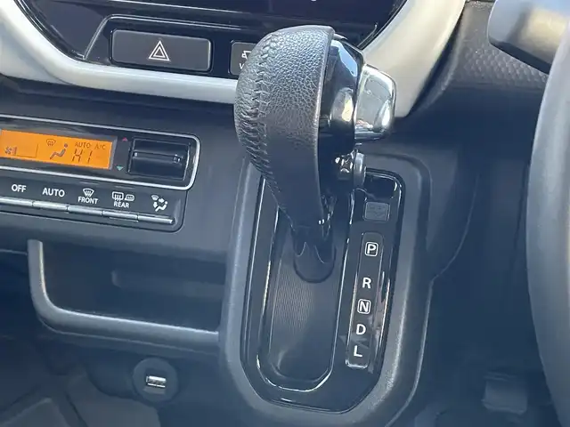 スズキ ハスラー HYBRID X 滋賀県 2020(令2)年 4.2万km ピュアホワイトP 純正９インチナビ/Bluetooth/AppleCarPlay/AndoroidAuto/フルセグ・CD/DVD/USB/全方位カメラ/デュアルカメラブレーキサポート/車線逸脱警報/オートライト/オートハイビーム/ビルトインETC/シートヒーター（D/N）/革巻きステアリング/純正ドアバイザー/純正フロアマット/コーナーセンサー/純正15インチAW