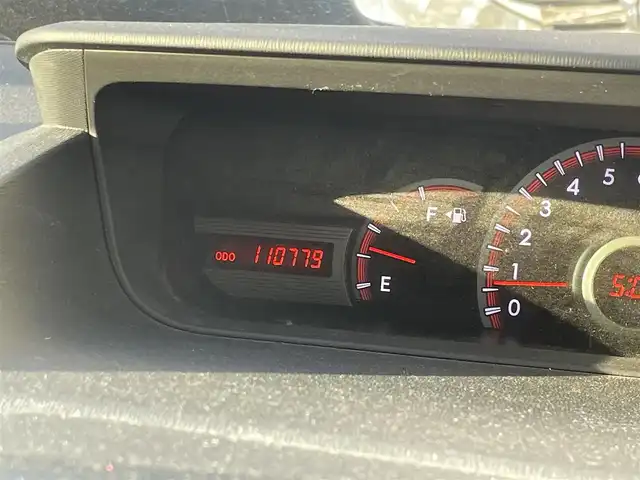 トヨタ ヴォクシー ZS 煌Ⅲ 宮城県 2012(平24)年 11.1万km アイスチタニウムマイカメタリック 登録時走行距離110779km/・純正ＳＤナビ/・フルセグテレビ/・バックカメラ/・両側パワースライドドア/・スマートキー/・プッシュスタート/・Ｂｌｕｅｔｏｏｔｈ/・純正アルミホイール/・パドルシフト/・純正ドアバイザー/・純正フロアマット/・ＥＴＣ