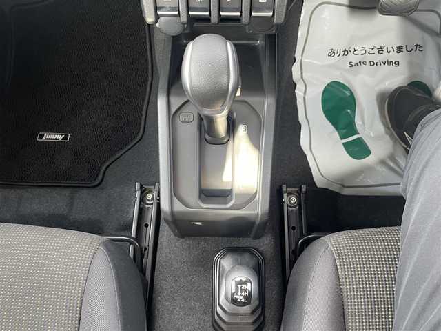 スズキ ジムニー XC 神奈川県 2022(令4)年 3.2万km 黄Ⅱ