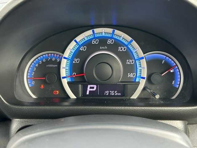 スズキ スペーシア X リミテッド 千葉県 2015(平27)年 2万km パールホワイト 純正ナビ/フルセグTV/Bluetooth/ETC/両側パワースライドドア/1列目シートヒーター/衝突被害軽減/横滑り防止装置/盗難防止装置/ウィンカーミラー/オートライト/プッシュスタート/スマートキー/スペアキー１本/純正アルミホイール/純正フロアマット/取扱説明書
