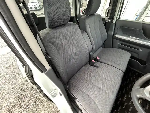 スズキ スペーシア X リミテッド 千葉県 2015(平27)年 2万km パールホワイト 純正ナビ/フルセグTV/Bluetooth/ETC/両側パワースライドドア/1列目シートヒーター/衝突被害軽減/横滑り防止装置/盗難防止装置/ウィンカーミラー/オートライト/プッシュスタート/スマートキー/スペアキー１本/純正アルミホイール/純正フロアマット/取扱説明書