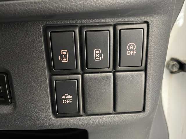 スズキ スペーシア X リミテッド 宮崎県 2015(平27)年 2万km パールホワイト 禁煙車/衝突被害軽減ブレーキ/純正ナビTV/（AUX/FMAM/ワンセグTV)/純正バックカメラ/純正キセノンオートライト/純正14インチアルミ/純正エアロ/純正ルーフエンドスポイラー/純正フロアマット/両側電動スライドドア/前席シートヒーター/オートエアコン/ウインカードアミラー/スマートキー/プッシュエンジンスタート/スペアキー/新車時保証書/取扱い説明書