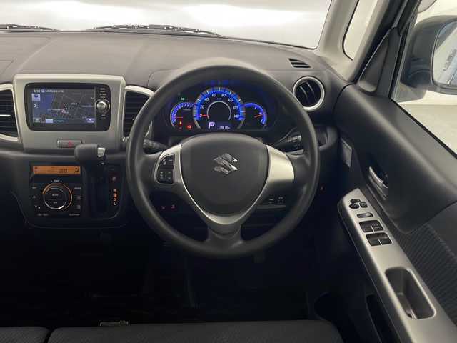 スズキ スペーシア X リミテッド 宮崎県 2015(平27)年 2万km パールホワイト 禁煙車/衝突被害軽減ブレーキ/純正ナビTV/（AUX/FMAM/ワンセグTV)/純正バックカメラ/純正キセノンオートライト/純正14インチアルミ/純正エアロ/純正ルーフエンドスポイラー/純正フロアマット/両側電動スライドドア/前席シートヒーター/オートエアコン/ウインカードアミラー/スマートキー/プッシュエンジンスタート/スペアキー/新車時保証書/取扱い説明書