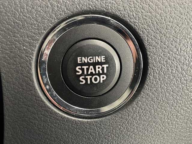 スズキ スペーシア X リミテッド 宮崎県 2015(平27)年 2万km パールホワイト 禁煙車/衝突被害軽減ブレーキ/純正ナビTV/（AUX/FMAM/ワンセグTV)/純正バックカメラ/純正キセノンオートライト/純正14インチアルミ/純正エアロ/純正ルーフエンドスポイラー/純正フロアマット/両側電動スライドドア/前席シートヒーター/オートエアコン/ウインカードアミラー/スマートキー/プッシュエンジンスタート/スペアキー/新車時保証書/取扱い説明書