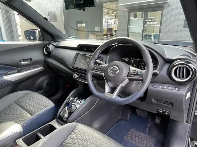 日産 キックス オーテック 滋賀県 2021(令3)年 1万km ピュアブラック 純正9インチナビ/Bluetooth/DVD/CD/SD/フルセグ/ビルトインETC/全方位カメラ/デジタルインナーミラー/コーナーセンサー（前後)/ドライブレコーダー/クルーズコントロール/LEDヘッドライト/プロパイロット/オーテック　合皮シート/シートヒーター/ルーフレール/純正フロアマット/プッシュスタート