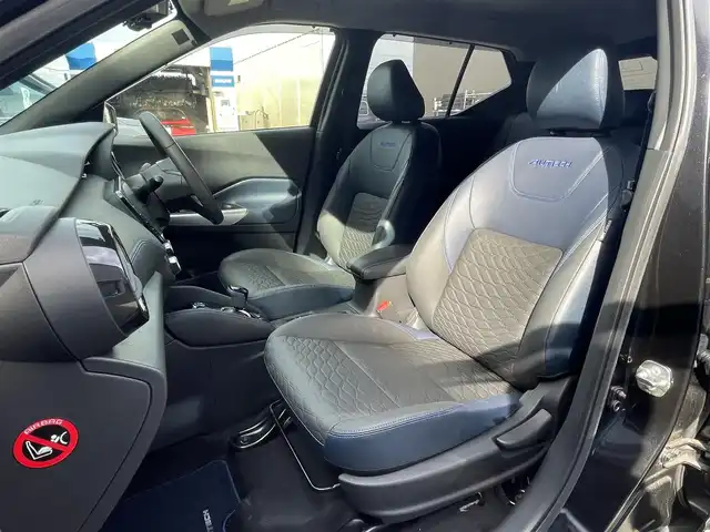 日産 キックス オーテック 滋賀県 2021(令3)年 1万km ピュアブラック 純正9インチナビ/Bluetooth/DVD/CD/SD/フルセグ/ビルトインETC/全方位カメラ/デジタルインナーミラー/コーナーセンサー（前後)/ドライブレコーダー/クルーズコントロール/LEDヘッドライト/プロパイロット/オーテック　合皮シート/シートヒーター/ルーフレール/純正フロアマット/プッシュスタート