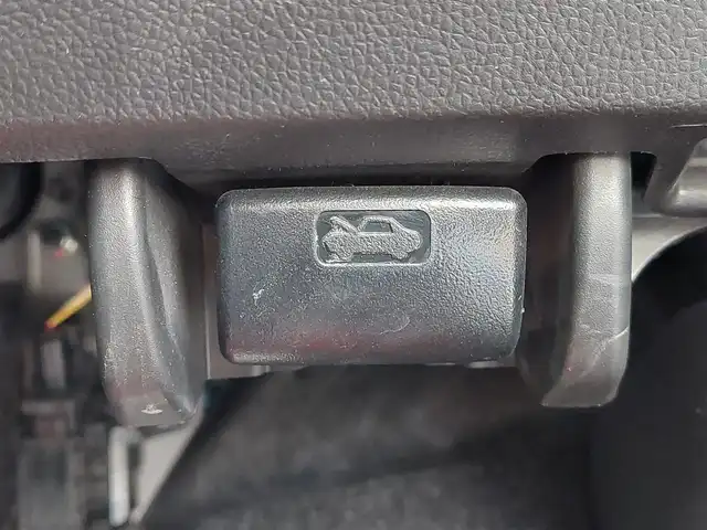 スズキ スイフト スポーツ セーフティPKG 東京都 2019(平31)年 4.1万km スピーディーブルーM 純正8インチナビ(CN-RZ846)/【FM/AM/SD/ipod/TV/USB/BT/DISC】/ビルトインETC/セーフティサポート/・デュアルセンサーブレーキサポート/・車線逸脱警報機能/・アダプティブクルーズコントロール/シートヒーター/LEDヘッドライト/フォグランプ/オートライト/USBポート/純正17インチAW/純正フロアマット/プッシュスタート/スマートキー/スペアキー/取扱説明書/保証書