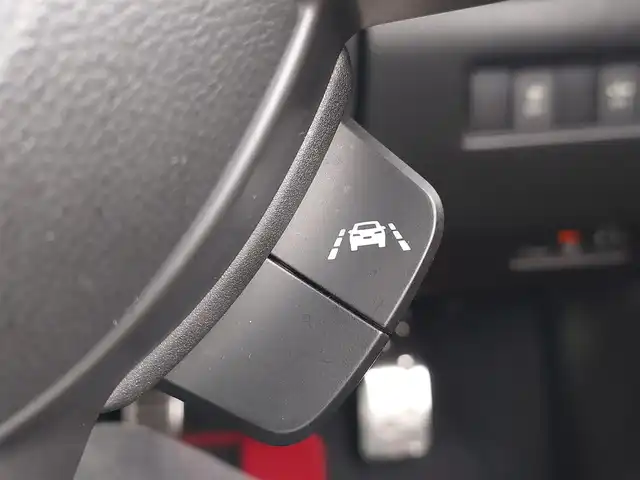 スズキ スイフト スポーツ セーフティPKG 東京都 2019(平31)年 4.1万km スピーディーブルーM 純正8インチナビ(CN-RZ846)/【FM/AM/SD/ipod/TV/USB/BT/DISC】/ビルトインETC/セーフティサポート/・デュアルセンサーブレーキサポート/・車線逸脱警報機能/・アダプティブクルーズコントロール/シートヒーター/LEDヘッドライト/フォグランプ/オートライト/USBポート/純正17インチAW/純正フロアマット/プッシュスタート/スマートキー/スペアキー/取扱説明書/保証書