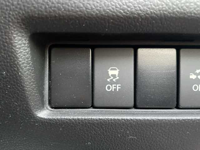 スズキ スイフト XR LTD 山形県 2019(平31)年 10.1万km クラレットレッドメタリック/ブラック2トーンルーフ 純正メモリナビ【CR-RZ753】/（フルセグ/DVD/BT/USB/MSV/SD）/全方位カメラ/レーダークルーズコントロール/衝突軽減ブレーキ/車線逸脱警報/前席シートヒーター/ウィンカーミラー/フロアマット/ドアバイザー/フォグランプ/スマートキー×２/社外AW付サマータイヤ積込（175/65R15）3分山