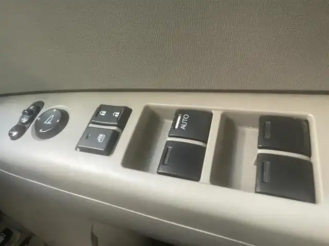 ホンダ Ｎ ＢＯＸ G Lパッケージ 熊本県 2012(平24)年 12.4万km ヒダマリアイボリーパール ワンオーナー/プッシュスタート/社外ナビ/（CD・DVD・フルセグTV・BTオーディオ・SD）/バックカメラ/ETC/両側パワースライドドア/アイドリングストップ/純正フロアマット/純正ドアバイザー/新車保証書/取扱説明書/スマートスペアキー×1本