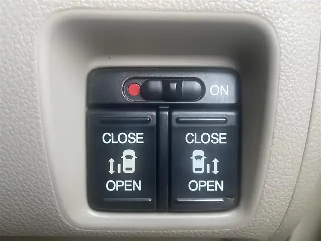 ホンダ Ｎ ＢＯＸ G Lパッケージ 熊本県 2012(平24)年 12.4万km ヒダマリアイボリーパール ワンオーナー/プッシュスタート/社外ナビ/（CD・DVD・フルセグTV・BTオーディオ・SD）/バックカメラ/ETC/両側パワースライドドア/アイドリングストップ/純正フロアマット/純正ドアバイザー/新車保証書/取扱説明書/スマートスペアキー×1本