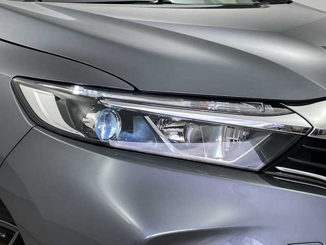 ホンダ シャトル ハイブリッド ホンダセンシング 新潟県 2020(令2)年 6.8万km シャイニンググレーM ホンダセンシング/　・衝突軽減ブレーキ/　・レーダークルーズコントロール/　・レーンキープアシスト/純正ディーラーOPナビ/バックカメラ/ビルトインETC/プッシュスタート/社外15インチアルミホイール/横滑り防止機能/電動格納ミラー/ウィンカーミラー/純正フロアマット/ドアバイザー