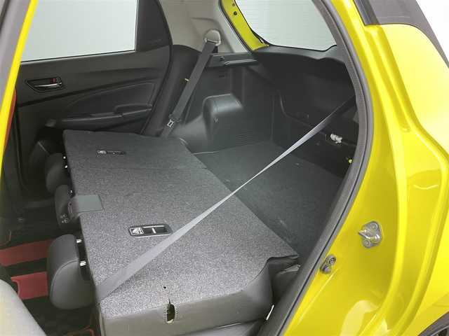 スズキ スイフト スポーツ セーフティPKG 岡山県 2018(平30)年 8.8万km チャンピオンイエロー スズキセーフティーサポート/・衝突軽減ブレーキ/・レーンキープアシスト/・レーダークルーズコントロール/社外SDナビゲーション/(CD/DVD/SD/USB/BT/AUX/HDMI/フルセグTV)/バックモニター/社外ETC/社外ドライブレコーダー３６０°/RECAROシート(赤)/車高調/社外エアクリーナー(HKS)/マフラーカッター(HKS)/LEDヘッドライト/社外フォグランプ/スマートキー