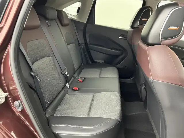 日産 オーラ G 福岡県 2022(令4)年 0.9万km バーガンディー 純正９型ナビ　/全方位カメラ　/ビルトインＥＴＣ２．０　/前後ドラレコ　/ＢＯＳＥサウンド　/ワイヤレス充電　/デジタルルームミラー　/ＡＣＣ　/プロパイロット　/コーナーセンサー　/エマージェンシーブレーキ　/ＢＳＭ