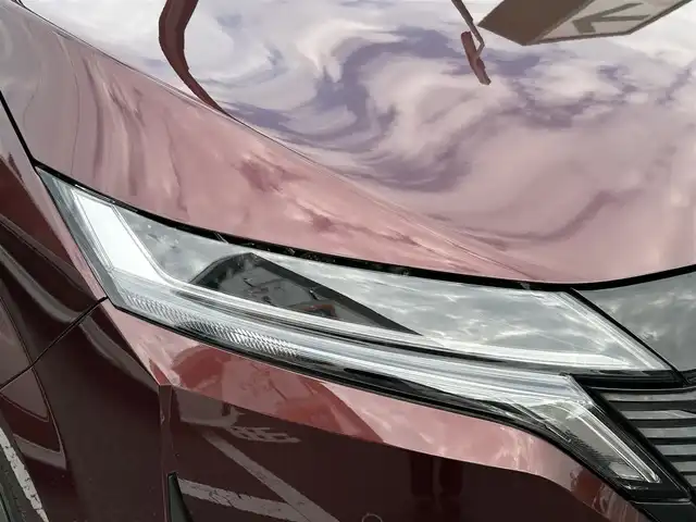 日産 オーラ G 福岡県 2022(令4)年 0.9万km バーガンディー 純正９型ナビ　/全方位カメラ　/ビルトインＥＴＣ２．０　/前後ドラレコ　/ＢＯＳＥサウンド　/ワイヤレス充電　/デジタルルームミラー　/ＡＣＣ　/プロパイロット　/コーナーセンサー　/エマージェンシーブレーキ　/ＢＳＭ