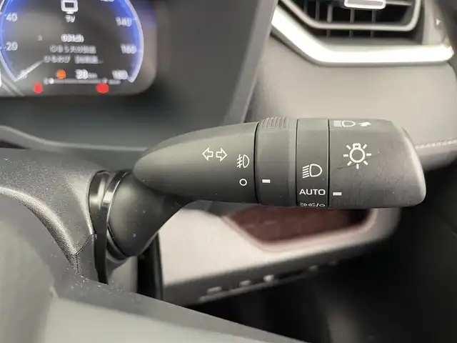 トヨタ ＲＡＶ４ ハイブリッドG 大分県 2024(令6)年 2.2万km アティチュードブラックマイカ ワンオーナ/純正ディスプレイオーディオ/・ナビキット機能/・フルセグ再生可/サンルーフ/パノラミックビュー/電動リアゲート/ステアリングヒーター/D席パワーシート・ポジションメモリー/シートヒーター・ベンチレーション/Toyota Safety Sense/・プリクラッシュセーフティ/・レーンディパーチャーアラート/・レーダークルーズコントロール/・オートマチックハイビーム/・ロードサインアシスト/・ブラインドスポットモニター/純正ビルトインETC2.0/純正ドライブレコーダー/デジタルインナーミラー/保証書・取扱説明書