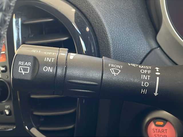 日産 ジューク 15RX タイプV 福島県 2013(平25)年 10.6万km ラディアントレッド 登録時走行距離：105148km/純正SDナビ/ (ワンセグTV/CD/AUX/iPod/VTR/AM/FM)/バックカメラ/プッシュスタート/ETC/社外デジタルインナーミラー/純正フロアマット/社外16インチAW/ハロゲンヘッドライト/フォグランプ/ドアバイザー/オートライト/スマートキー/スペアキー×１/保証書/取扱説明書