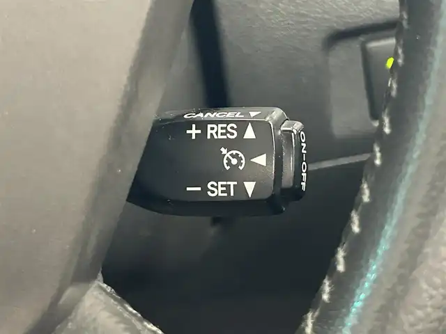 トヨタ アルファードハイブリット SR 道央・札幌 2013(平25)年 13.7万km ブラック ・4WD/・ALPINE9インチナビ/・フルセグTV/DVD/CD/SD/BT/・バックカメラ/・サンルーフ/・ALPINEリヤフリップダウンモニター/・両側パワースライドドア/・AC100V1500W電源/・クルーズコントロール/・パーキングセンサー/・AFS/・ETC/・ダウンサス/・前席パワーシート/・LEDヘッドライト/・LEDフォグ/・プッシュスタート/・スマートキー/・ドアバイザー/・電格ミラー