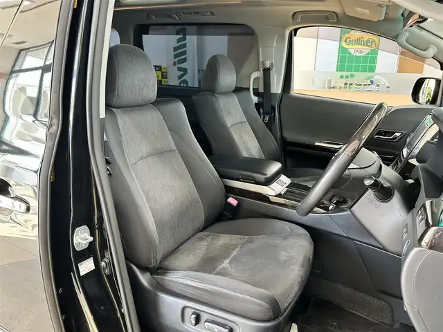 トヨタ アルファードハイブリット SR 道央・札幌 2013(平25)年 13.7万km ブラック ・4WD/・ALPINE9インチナビ/・フルセグTV/DVD/CD/SD/BT/・バックカメラ/・サンルーフ/・ALPINEリヤフリップダウンモニター/・両側パワースライドドア/・AC100V1500W電源/・クルーズコントロール/・パーキングセンサー/・AFS/・ETC/・ダウンサス/・前席パワーシート/・LEDヘッドライト/・LEDフォグ/・プッシュスタート/・スマートキー/・ドアバイザー/・電格ミラー