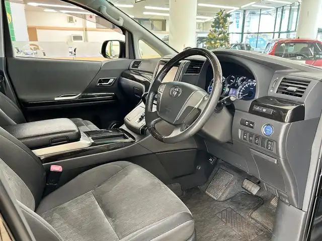 トヨタ アルファードハイブリット SR 道央・札幌 2013(平25)年 13.7万km ブラック ・4WD/・ALPINE9インチナビ/・フルセグTV/DVD/CD/SD/BT/・バックカメラ/・サンルーフ/・ALPINEリヤフリップダウンモニター/・両側パワースライドドア/・AC100V1500W電源/・クルーズコントロール/・パーキングセンサー/・AFS/・ETC/・ダウンサス/・前席パワーシート/・LEDヘッドライト/・LEDフォグ/・プッシュスタート/・スマートキー/・ドアバイザー/・電格ミラー