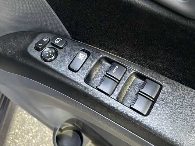 スズキ ソリオ S DJE 新潟県 2014(平26)年 7.9万km アーバンブラウンパールメタリック 社外ナビ/(Bluetooth/AM/FM/CD/DVD)/フルセグTV/クルーズコントロール/両側パワースライドドア/純正AW付サマータイヤ車載/ABS/横滑り防止装置/盗難防止装置/4WD/プッシュスタートボタン