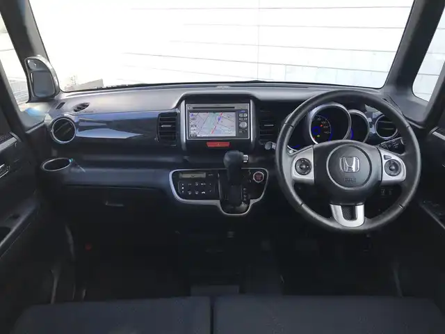 ホンダ Ｎ ＢＯＸ モデューロ X G ターボP 栃木県 2013(平25)年 4.5万km プレミアムホワイトパール 株)IDOMが運営する【じしゃロン小山店】の自社ローン専用車両になります。こちらは現金またはオートローンご利用時の価格です。自社ローンご希望の方は別途その旨お申付け下さい//禁煙車/純正ワンセグナビ/（CD/DVD/AM/FMラジオ）/(Bluetooth)/スマートキー/プッシュスタート/バックカメラ/ＥＴＣ/両側パワースライドドア/クルーズコントロール/チップアップシート/パドルシフト/ステアリングリモコン/電動格納ドアミラー/パワーウインドウ/オートライト