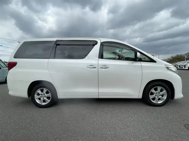 トヨタ アルファード 240X 山形県 2013(平25)年 6.4万km ホワイトパールクリスタルシャイン 4WD/純正HDDナビ/　　【CD DVD BT フルセグ】/バックカメラ/両側パワースライドドア/HIDオートヘッドライト/純正16インチアルミホイール/ドライブレコーダー/コーナーセンサー/ステアリングスイッチ/MTモード付AT/電動格納ウィンカーミラー/フォグランプ/WAAC/スマートキー/ETC
