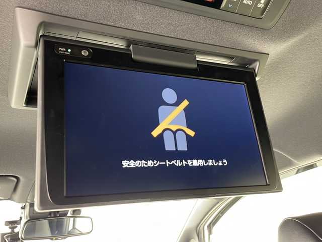 トヨタ エスクァイア ハイブリッド Gi プレミアムパッケージ ブラックテーラード 千葉県 2020(令2)年 4.8万km ホワイトパールクリスタルシャイン 純正10インチナビ/　CD/DVD/Bluetooth/フルセグTV/HDMI/モデリスタフルエアロ/純正フリップダウンモニター/トヨタセーフティセンス/クルーズコントロール/車線逸脱警報/衝突軽減ブレーキ/クリアランスソナー/オートハイビーム/両側パワスラ/ハーフレザーシート/前席シートヒーター/ステアリングヒーター/前後ドラレコ/ビルトインETC/LEDライト/フォグランプ/ロールサンシェード/シートバックテーブル/フロアマット/ドアバイザー