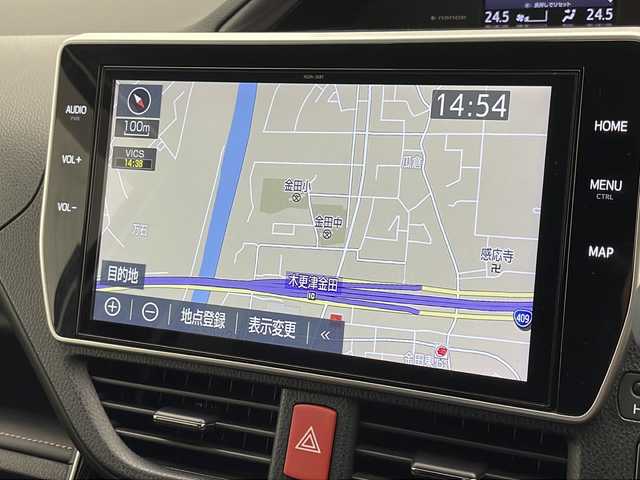 トヨタ エスクァイア ハイブリッド Gi プレミアムパッケージ ブラックテーラード 千葉県 2020(令2)年 4.8万km ホワイトパールクリスタルシャイン 純正10インチナビ/　CD/DVD/Bluetooth/フルセグTV/HDMI/モデリスタフルエアロ/純正フリップダウンモニター/トヨタセーフティセンス/クルーズコントロール/車線逸脱警報/衝突軽減ブレーキ/クリアランスソナー/オートハイビーム/両側パワスラ/ハーフレザーシート/前席シートヒーター/ステアリングヒーター/前後ドラレコ/ビルトインETC/LEDライト/フォグランプ/ロールサンシェード/シートバックテーブル/フロアマット/ドアバイザー