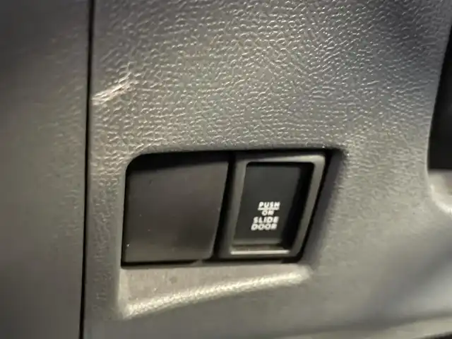 日産 ルークス ハイウェイスター 千葉県 2012(平24)年 6.6万km ブルーイッシュブラック 純正HIDライト　/オートライト　/左パワースライド　/スマートキー/プッシュスタート　/盗難防止装置/純正フロアマット　/純正１４インチアルミホイール