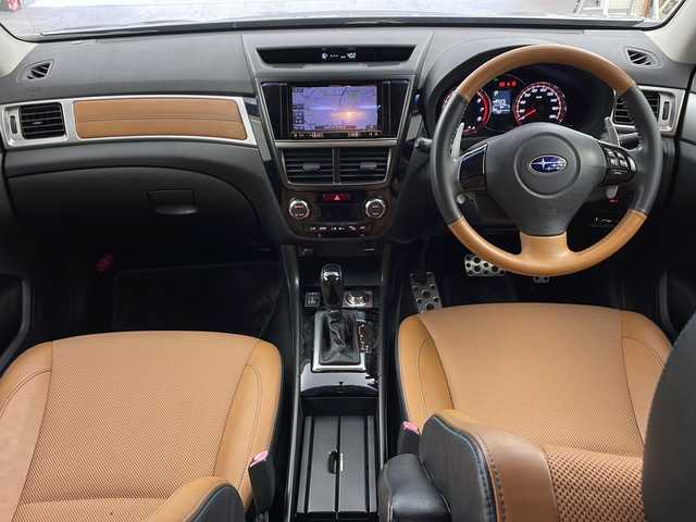 スバル エクシーガクロスオーバー７ 2．5i アイサイト 兵庫県 2015(平27)年 11.2万km タングステンM ・社外メモリナビ/・BT/CD/DVD/USB/iPod/・フルセグテレビ/・ビルトインETC/・SDサーバー/・クルーズコントロール追従あり/・アイドリングストップ/・横滑り防止装置/・プリクラッシュシステム/・レーンキープアシスト/・MTモード付AT/・パドルシフト/・スマートキー/・ハーフレザー/・ALPINE後席用モニター/・社外ドライブレコーダー/・シートヒーター/・パワーシート/・オートライト/・キセノンライト/・ABS/・純正アルミホイール/・電動格納ミラー/・キセノンライト