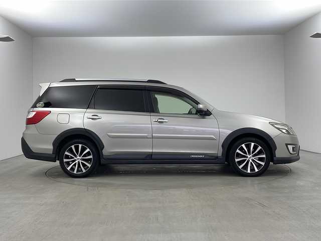 スバル エクシーガクロスオーバー７ 2．5i アイサイト 兵庫県 2015(平27)年 11.2万km タングステンM ・社外メモリナビ/・BT/CD/DVD/USB/iPod/・フルセグテレビ/・ビルトインETC/・SDサーバー/・クルーズコントロール追従あり/・アイドリングストップ/・横滑り防止装置/・プリクラッシュシステム/・レーンキープアシスト/・MTモード付AT/・パドルシフト/・スマートキー/・ハーフレザー/・ALPINE後席用モニター/・社外ドライブレコーダー/・シートヒーター/・パワーシート/・オートライト/・キセノンライト/・ABS/・純正アルミホイール/・電動格納ミラー/・キセノンライト