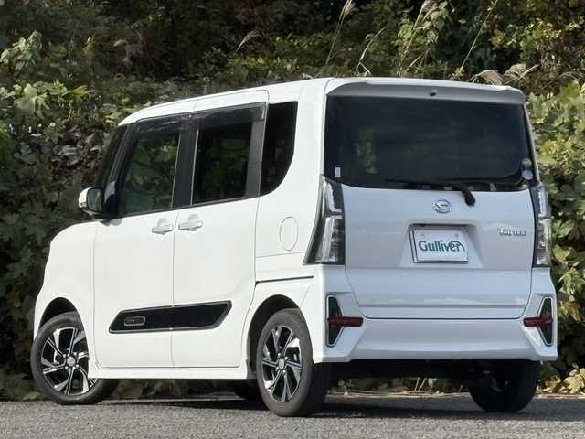 ダイハツ タント カスタム X スタイルセレクション 大分県 2021(令3)年 3.2万km シャイニングホワイトパール 両側パワースライドドア /ハーフレザーシート/シートヒーター/純正メモリーナビ/バックカメラ/フルセグ /Bluetooth/DVD/ビルトインETC/純正ドライブレコーダー/純正LEDヘッドライト/純正フォグランプ/純正14インチアルミホイール/リアソナー/スマートキー/エンジンプッシュスタート