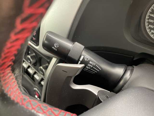 スバル ＢＲＺ S 群馬県 2012(平24)年 9.1万km サテンホワイトパール 純正ナビ　バックカメラ　フルセグＴＶ　ＥＴＣ　ドラレコ　ＬＥＤヘッドライト　オートライト　パドルシフト　純正アルミホイール　スマートキー　プッシュスタートボタン　衝突被害軽減ブレーキ　禁煙車