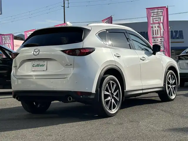 マツダ ＣＸ－５ XD Lパッケージ 兵庫県 2019(平31)年 5.9万km スノーフレイクホワイトパールマイカ BOSEサウンドシステム(OP)/360°ビューモニター(OP)/アドバンストスマートシティブレーキサポート/後退時スマートシティブレーキサポート/誤発進抑制制御/レーダークルーズコントロール/ブラインドスポットモニタリング/車線逸脱警報システム/レーンキープアシスト/リアパーキングサポート/マツダコネクト7インチナビ/　CD/DVD/Bluetooth/フルセグTV/前後ドライブレコーダー/ブラックレザーシート/前席パワーシート /前席シートヒーター/ステアリングヒーター/パワーバックドア/オートライト/LEDヘッドライト/クリアランスソナー /ヘッドアップディスプレイ/純正19インチAW/ETC/プッシュスタート/フロアマット/トノカバー