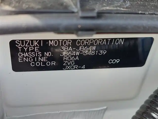 スズキ ジムニー XC 東京都 2024(令6)年 0.4万km シフォンアイボリーM 社外メモリナビ/バックカメラ/ビルトインETC/シートヒーター/クルーズコントロール/衝突軽減システム/レーンキープアシスト/LEDヘッドライト/オートライト