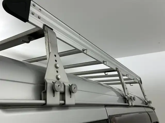 スズキ エブリイ ジョイン ターボ 福岡県 2014(平26)年 5.4万km シルキーシルバーメタリック 社外ナビ（Ｂｌｕｅｔｏｏｔｈ，ＴＶ）　/ＥＴＣ　/前方ドライブレコーダー　/ルーフキャリア　/電動格納式ドアミラー　/リモコンキー　/純正フロアマット　/両側スライドドア　/ドアバイザー　/ベンチシート