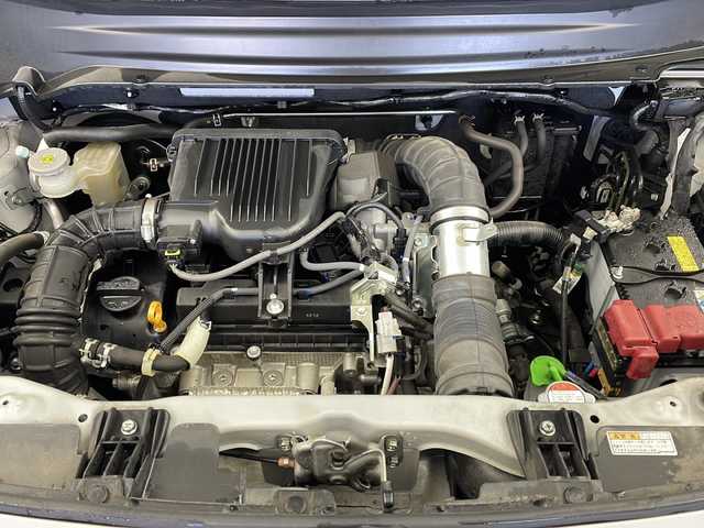 スズキ クロスビー HYBRID MZ 栃木県 2019(平31)年 4.2万km キャラバンアイボリーパールメタリック/ホワイト 2トーンルーフ 4WD/全方位モニター用カメラパッケージ装着車/インタークーラーターボ/デュアルセンサーブレーキサポート/パナソニック8インチナビ（CN-RZ843）/　フルセグTV/Bluetooth/DVD/クルーズコントロール/コーナーセンサー/パドルシフト/D/Nシートヒーター/AUTOライト/LEDヘッドライト/ETC/純正フロアマット/AW付きスタッドレスタイヤ積載