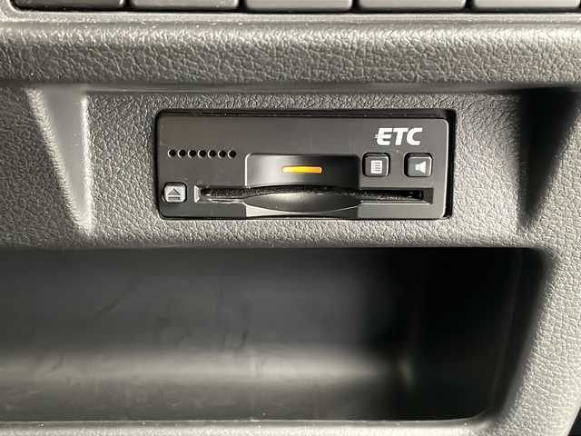 スズキ クロスビー HYBRID MZ 栃木県 2019(平31)年 4.2万km キャラバンアイボリーパールメタリック/ホワイト 2トーンルーフ 4WD/全方位モニター用カメラパッケージ装着車/インタークーラーターボ/デュアルセンサーブレーキサポート/パナソニック8インチナビ（CN-RZ843）/　フルセグTV/Bluetooth/DVD/クルーズコントロール/コーナーセンサー/パドルシフト/D/Nシートヒーター/AUTOライト/LEDヘッドライト/ETC/純正フロアマット/AW付きスタッドレスタイヤ積載