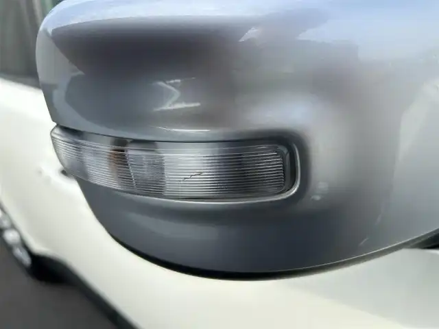 クライスラー・ジープ ジープ レネゲード リミテッド 岡山県 2016(平28)年 3.5万km 白 登録時走行距離34599km/社外ナビ（AVIC-RL900）/ワンセグTV(AM.FM.CD.DVD.TV.BT)/バックカメラ/ETC/ブラインドスポットモニター/シートヒーター/ステアリングヒーター/クリアランスソナー/衝突軽減ブレーキ/横滑り防止装置/クルーズコントロール/車線逸脱警報（レーンキープアシスト）/オートライト/アイドリングストップ/17インチ純正AW/純正フロアマット/レザーシート/D+N席パワーシート